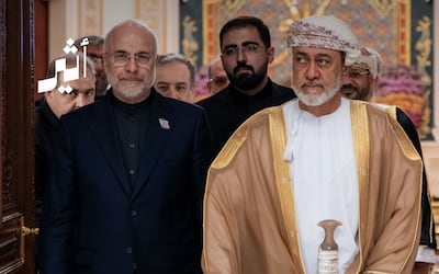 بعد مفاوضات سويسرا: مسقط تستقبل الوفد الإيراني وتترقب زيارة قطرية